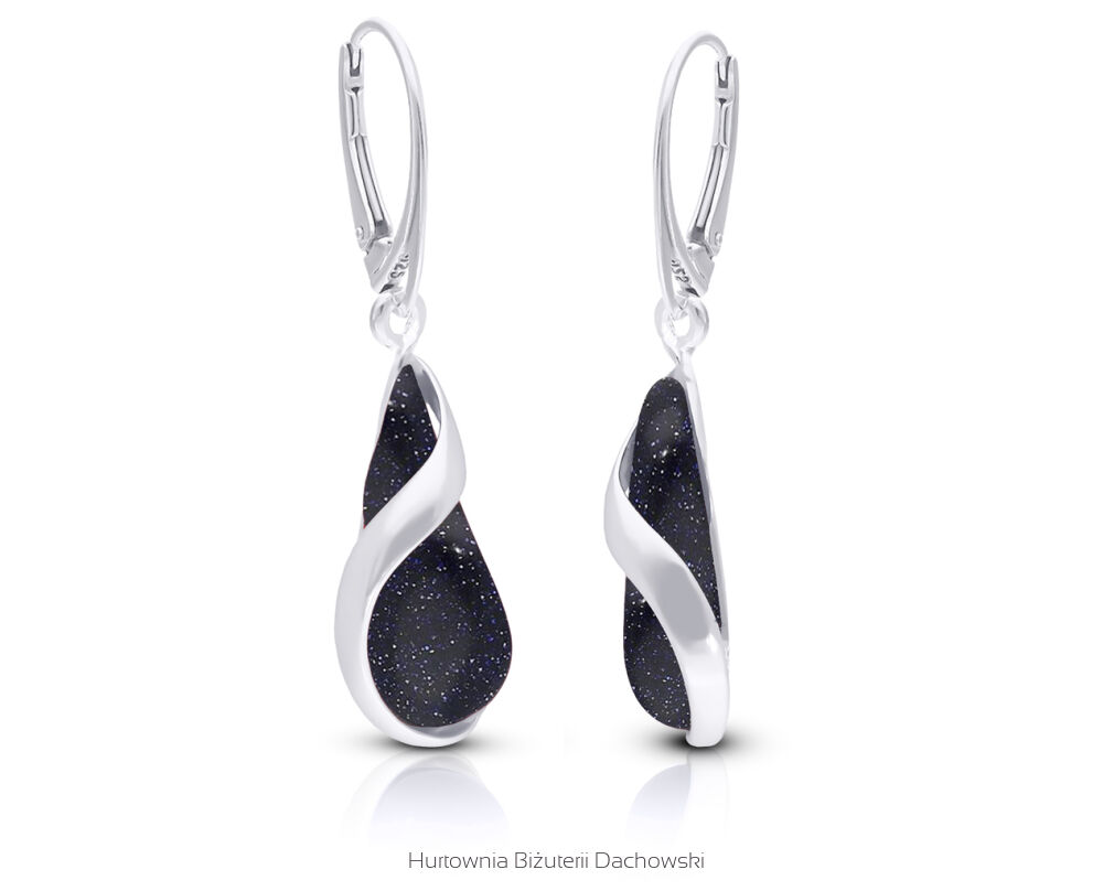 Srebrne kolczyki wiszące długie z Nocą Kairu