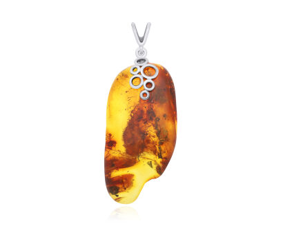 Zawieszka srebrna z naturalnym bursztynem pr.925