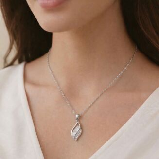 Zawieszka srebrna 925 z białymi cyrkoniami smukła - 2